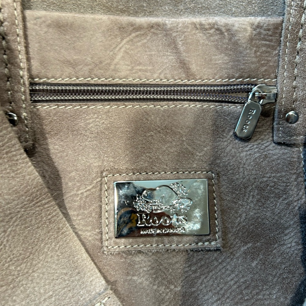 Roots Bag - image 6